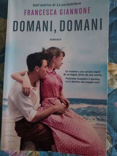 Copertina di Domani, domani